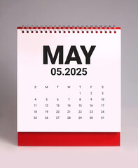 May 2025 desk calendar