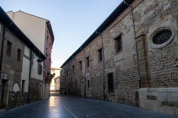 Casas antiguas del casco histórico de León, España