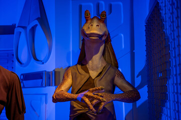 Naklejka premium Jar Jar Binks, Star Wars wax statue at the Niagara Falls Movieland Wax Museum. Niagara Falls, Canada - September 20, 2024.