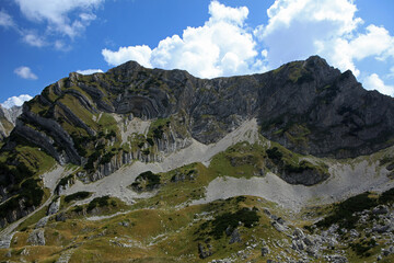 Fototapeta premium Folding rocks in Durmitor National Park in Montenegro
