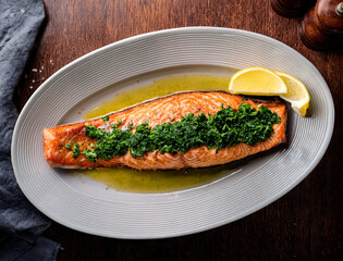 サーモンソテー