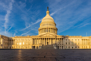 Fototapeta premium The exterior of the US Capitol Building which houses the Senate and the House of Representatives in Washington DC.
