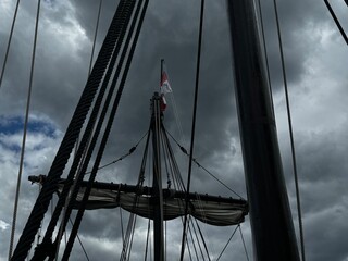 Obraz premium mast and rigging