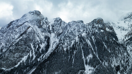 Obraz premium snow covered mountains