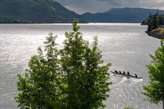 USA, Oregon. Hood River, outrigger canoe on the Lower Columbia River.