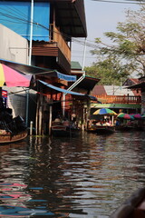 h2o, home, 강, 배, 건물, 건축, 호수, 여행, sky, 여름, 동네, 도시, 네이처, asia, home, 나이든, 나무로 되는, 타이, 운하, 관광, 바다, 중국, 도시, 나무, 방콕, 태국, 여행, 관광, 자유, 배낭여행, 배낭, 수상가옥, 수상배, 수상시장, 시장, 배, 쇼핑, 힐링, 구경