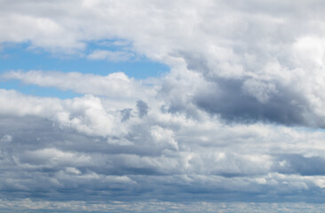 Obraz premium Sky replacement clouds puffy gray and white with blue sky