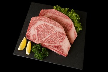 黒毛和牛ロースステーキ　国産和牛