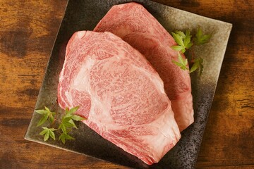 黒毛和牛ロースステーキ　国産和牛