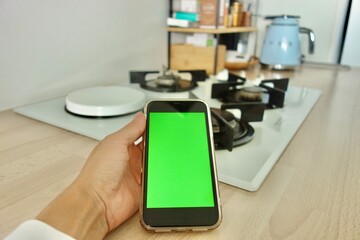 chroma screen on phone in the kitchen 