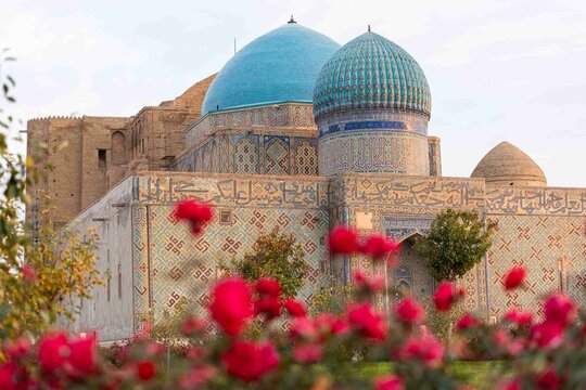 Mausoleum of Rabia Sultan Begum