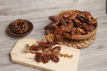dried fruits and nuts