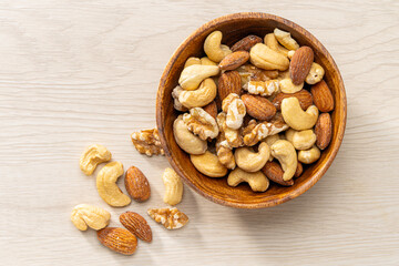 ミックスナッツ