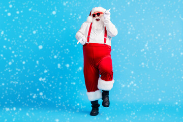 Full size photo of funky fat crazy santa claus with big abdomen beard dance x-mas christmas holly...