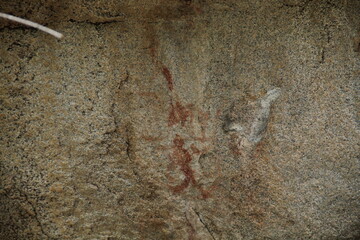 pintura rupestre no sítio arqueológico do corredor, baraúna, paraíba