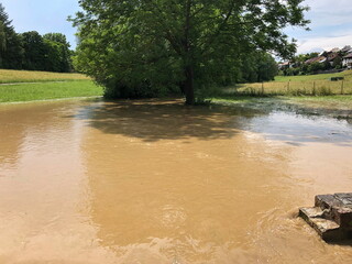 Hochwasser nach Starkregen im Heckengäu bei Weissach