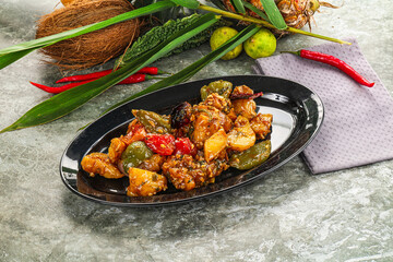 Potato with bell pepper and gravy