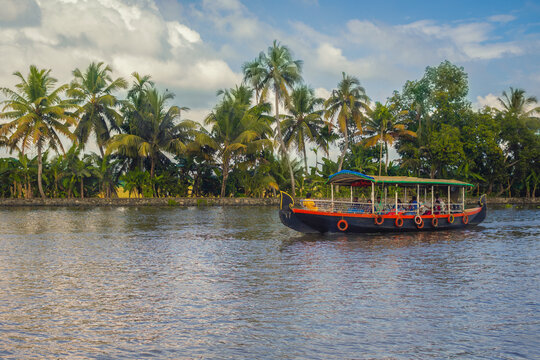 Boat Ride in backwaters, Alappuzha, Kerala, India