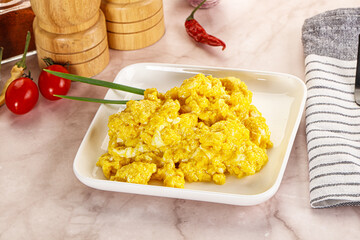 Scrambled egg in the bowl