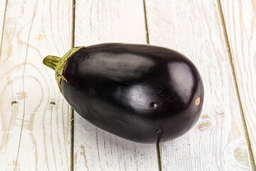 Raw ripe organic eggplant vegetable