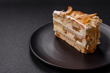 Layered sweet cake with cream, pear and dorblu cheese