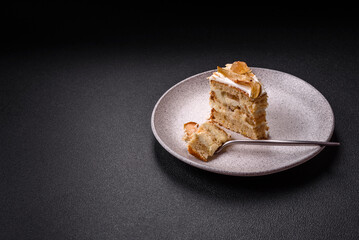 Layered sweet cake with cream, pear and dorblu cheese