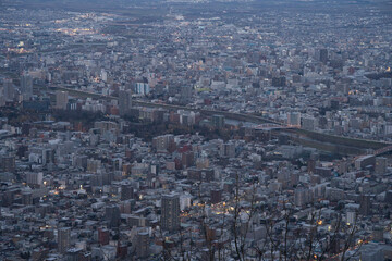 札幌藻岩山山頂展望台からみた札幌のビル群の街並み