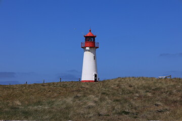 Blick auf die Küstenlandschaft am sogenannten Ellenbogen der Insel Sylt bei List	