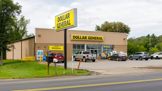 SMETHPORT, PA, USA-15 AUGUST 2021: Dollar General store in downtown.  Building and signs.