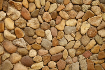 Circular symbol, cobblestone streets