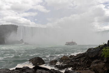 Boat ride to Niagara Falls travel and tourism