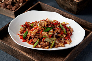 Hunan style stir fried crescent bone with garlic sprouts,rice pepper