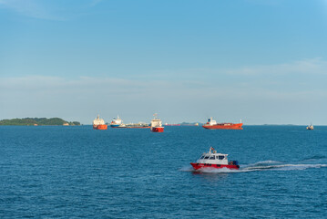 Obraz premium service boat in port