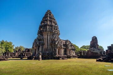 Prasat Hin Phimai is the largest stone Khmer temple in Thailand in Nakhon Ratchasima province.