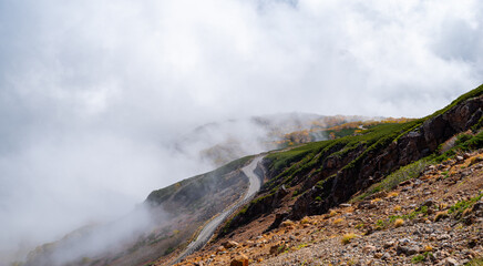 紅葉する乗鞍岳
