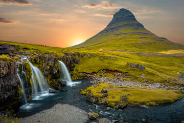 Kirkjufell mountain and Kirkjufellsfoss waterfall, Snaefellsnes peninsula, West Iceland