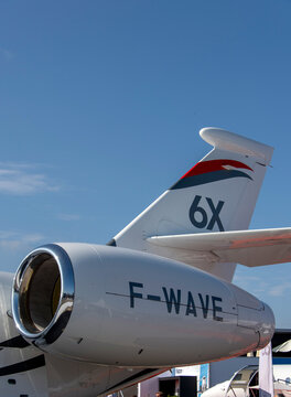 jet priv&eacute; Falcon 6 X