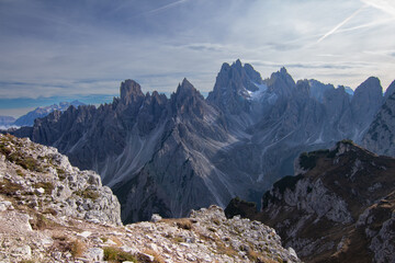 Blick auf die Berggruppe Cadini di Misurina in den Dolomiten