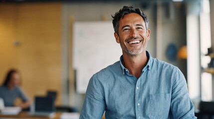 Obraz premium Visionary brand strategist leading a workshop in a bright, modern studio space
