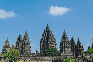 Naklejka premium Prambanan temple complex in Yogyakarta, Indonesia with clear sky nature background.