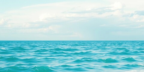 Obraz premium Softly blended aquamarine hues with sea foam and clouds on a distant horizon, airy, subtle, aquamarine