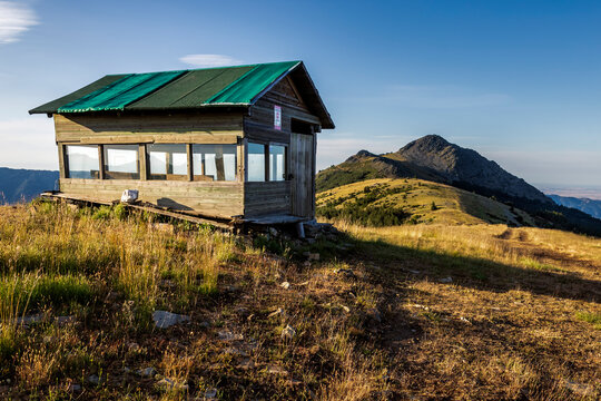 Fire watch house at Tiesa pass