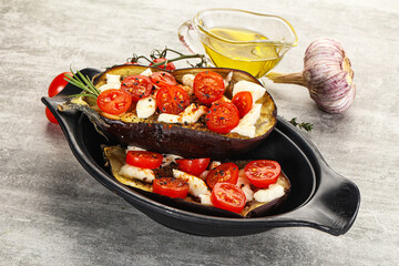 Baked eggplant with cheese and tomato