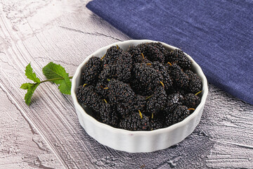 Juicy sweet mulberry in the bowl
