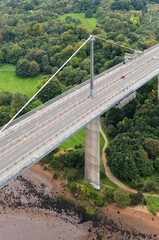Obraz premium Erskine bridge over the River Clyde connecting Renfrewshire with West Dunbartonshire