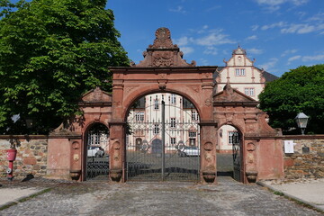 Fototapeta premium Barockes Schlosstor auf Burg Friedberg in Hessen
