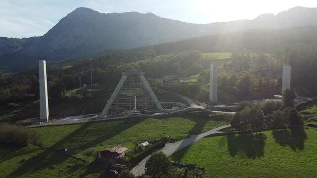 tomas ereas de las obras del Tren de Alta Velocidad (TAV) en el Pa&iacute;s Vasco