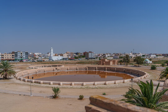 The Aghlabid Basin seen from a higher elevation