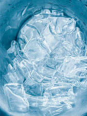 icecubes background,icecubes texture,icecubes wallpaper,ice helps to feel refreshed and cool water from the icecubes helps the water refresh your life and feel good.ice drinks for refreshment business