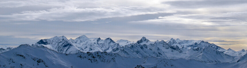 Wundersch&ouml;ne Winterlanschaft in den Alpen